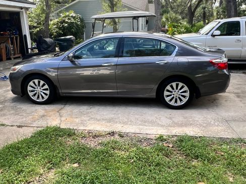 Used 2014 Honda Accord Touring image 9