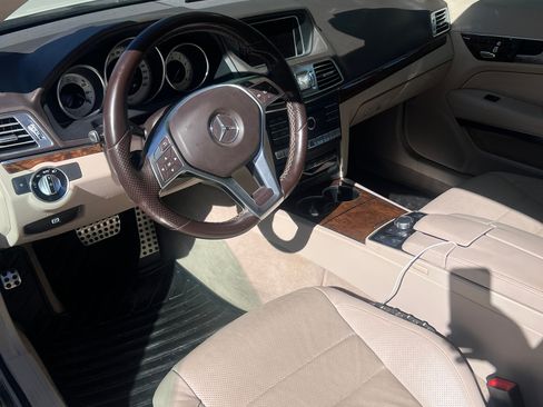 Used 2017 Mercedes-Benz E 400 Cabriolet image 5