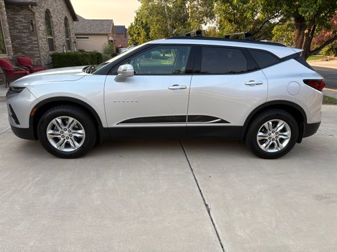 Used 2019 Chevrolet Blazer LT w/ LPO, Sport Package AWD/4WD image 2