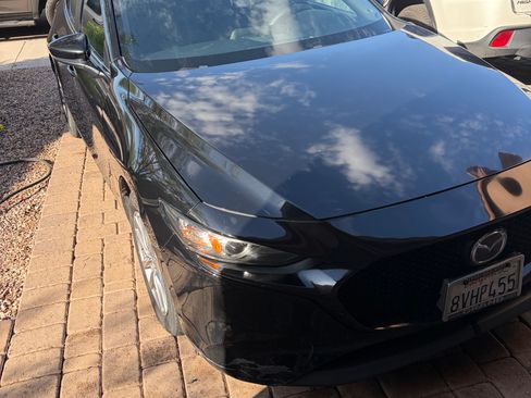 Used 2021 MAZDA MAZDA3 s FWD image 6