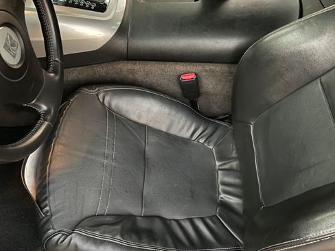 Used 2007 Saturn Sky Red Line image 26