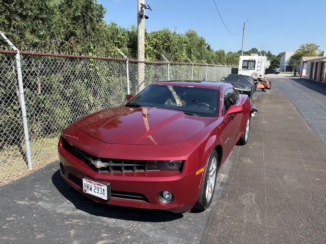 Used 2010 Chevrolet Camaro LT RWD image 4