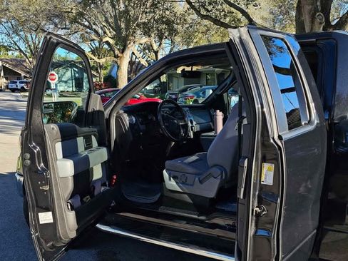 Used 2012 Ford F150 XLT w/ XLT Chrome Pkg image 4