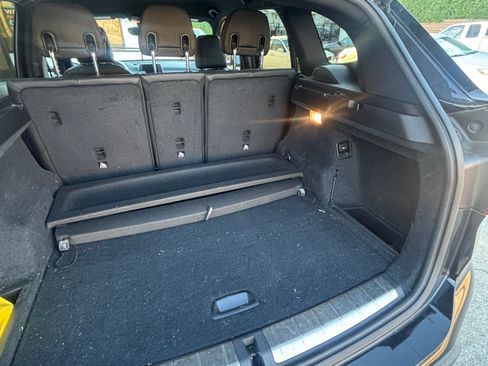 Used 2018 BMW X1 sDrive28i image 11