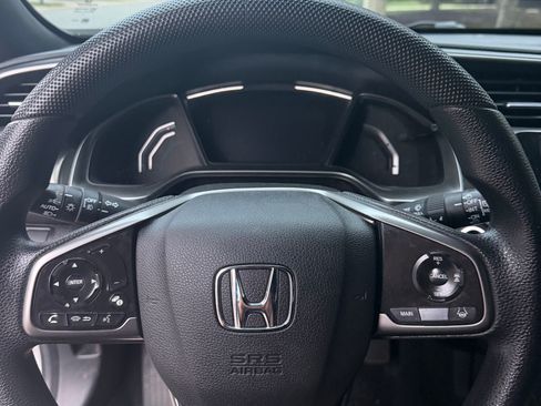 Used 2019 Honda Civic EX image 8