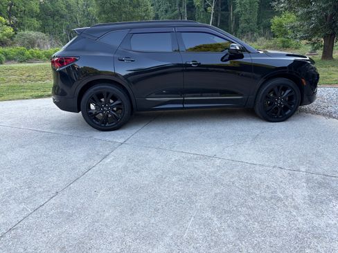 Used 2021 Chevrolet Blazer RS w/ Enhanced Convenience Package FWD image 1