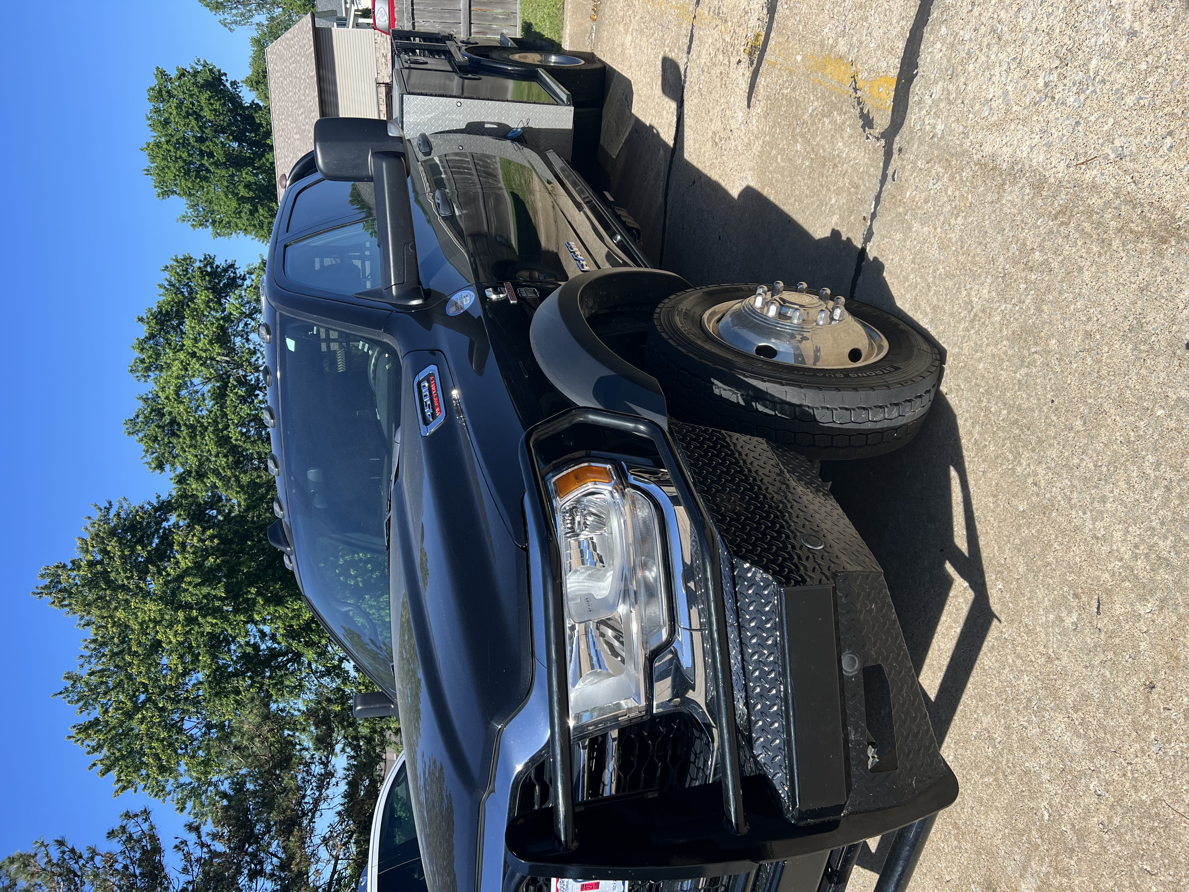 Used 2022 RAM 4500 Tradesman w/ Chrome Appearance Group AWD/4WD image 1