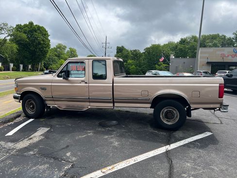 Used 1997 Ford F250 2WD SuperCab Heavy Duty image 6