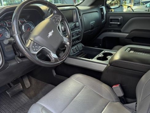 Used 2018 Chevrolet Silverado 1500 LTZ Z71 w/ Centennial Edition image 12