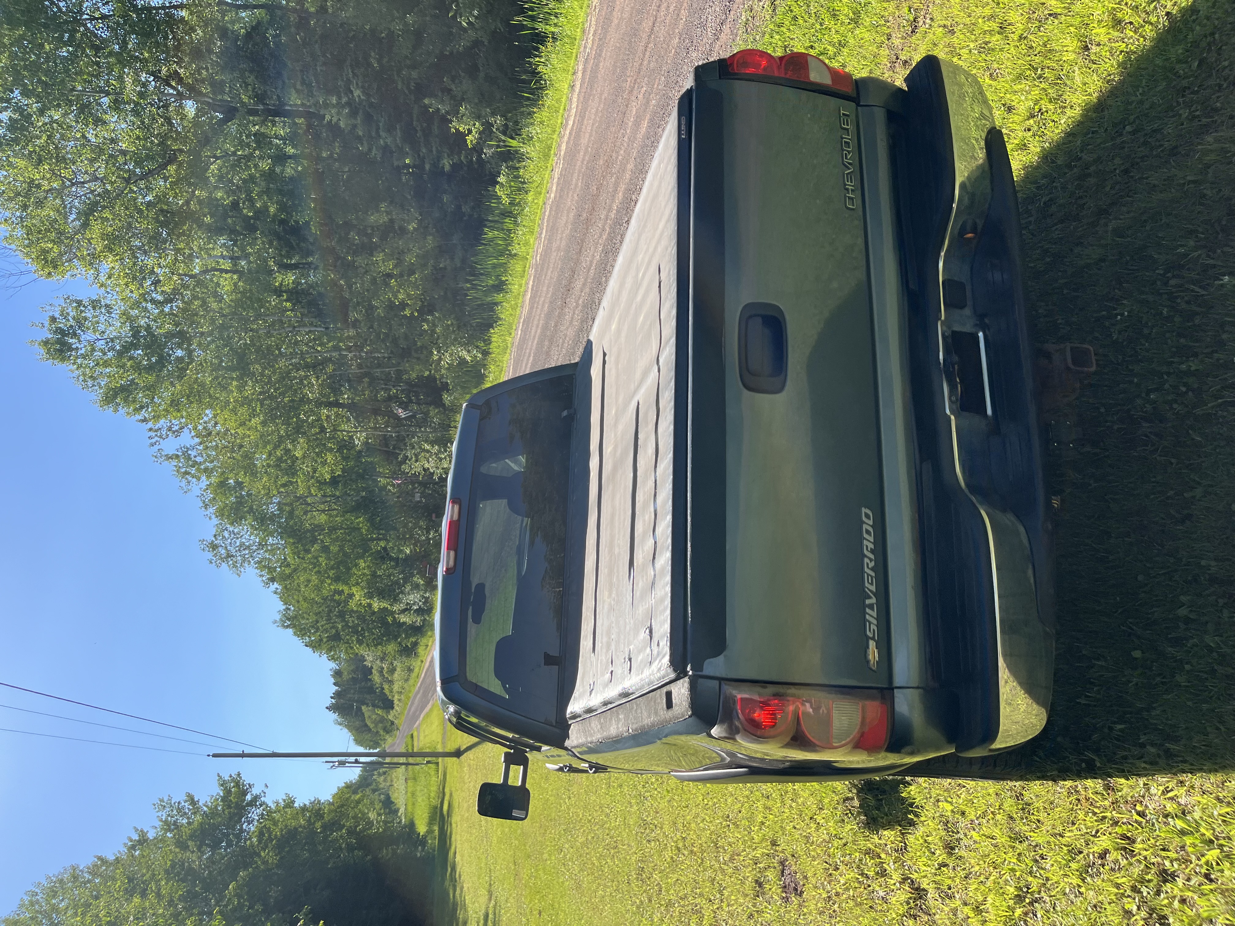 Used 2006 Chevrolet Silverado 2500 LT AWD/4WD image 12