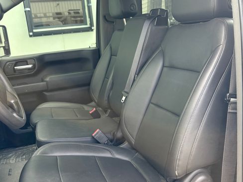 Used 2020 Chevrolet Silverado 2500 W/T w/ WT Convenience Package image 7