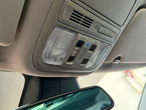 Used 2017 Honda Odyssey EX-L image 24