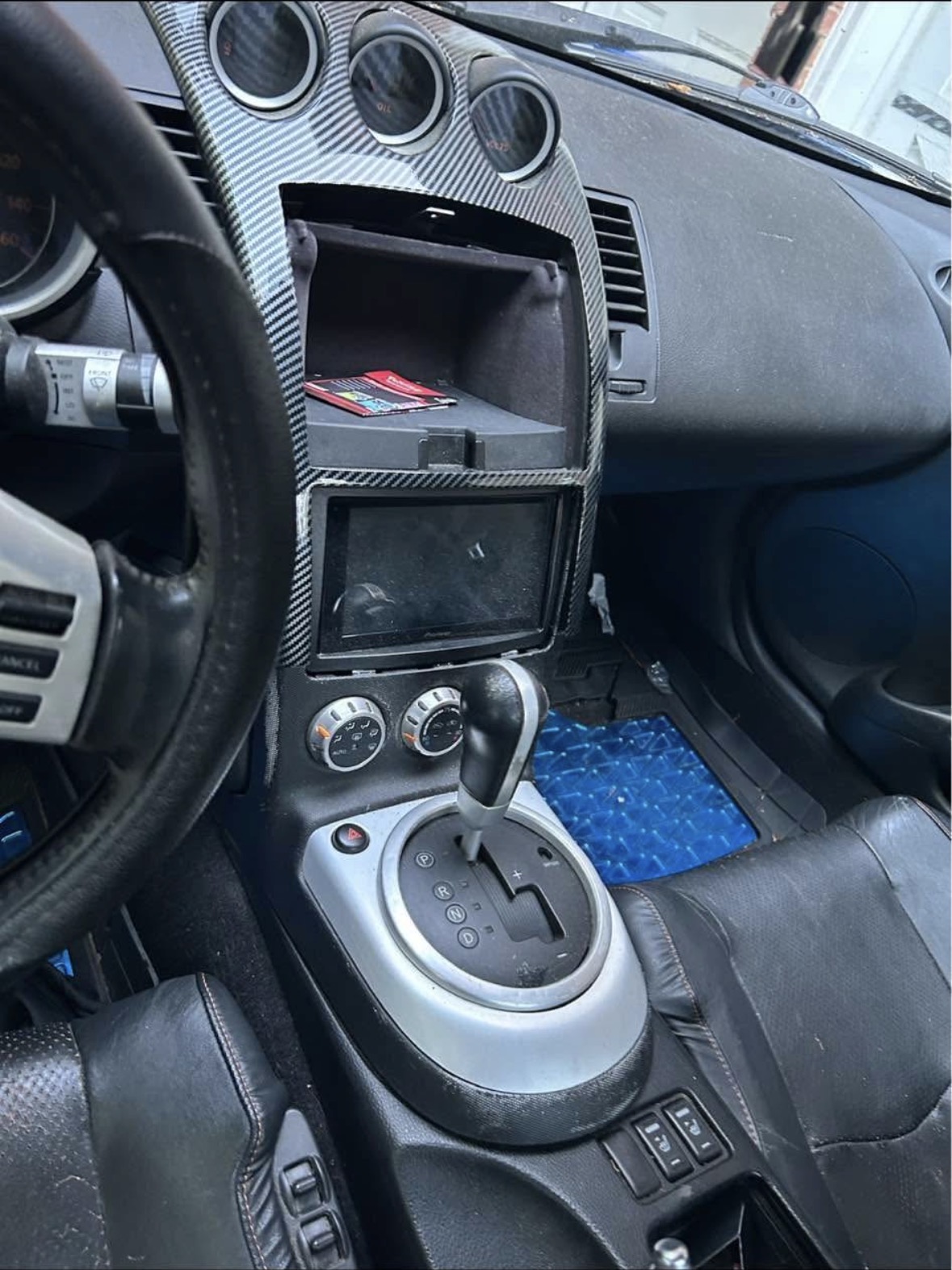 Used 2007 Nissan 350Z Touring RWD image 4