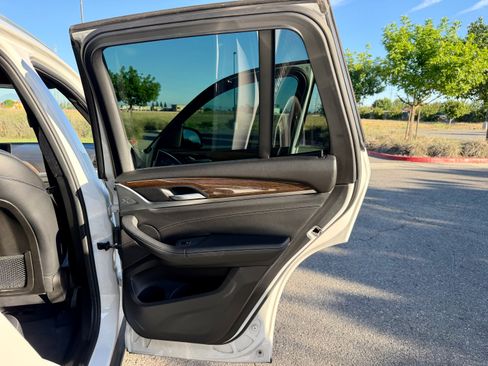 Used 2018 BMW X3 xDrive30i image 29