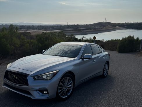 Used 2018 INFINITI Q50 Luxe AWD/4WD image 8