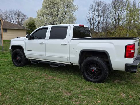 Used 2016 GMC Sierra 1500 SLE w/ SLE Value Package image 2