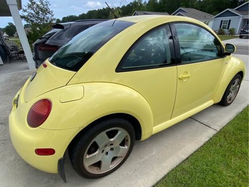 Used 1999 Volkswagen Beetle GLS FWD image 5