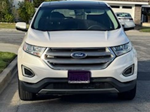 Used 2017 Ford Edge SEL w/ Equipment Group 201A image 2