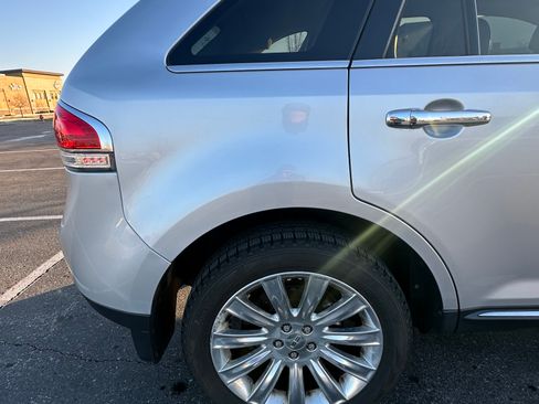 Used 2013 Lincoln MKX AWD image 21