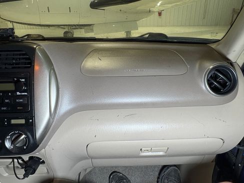 Used 2004 Toyota RAV4 2WD image 19