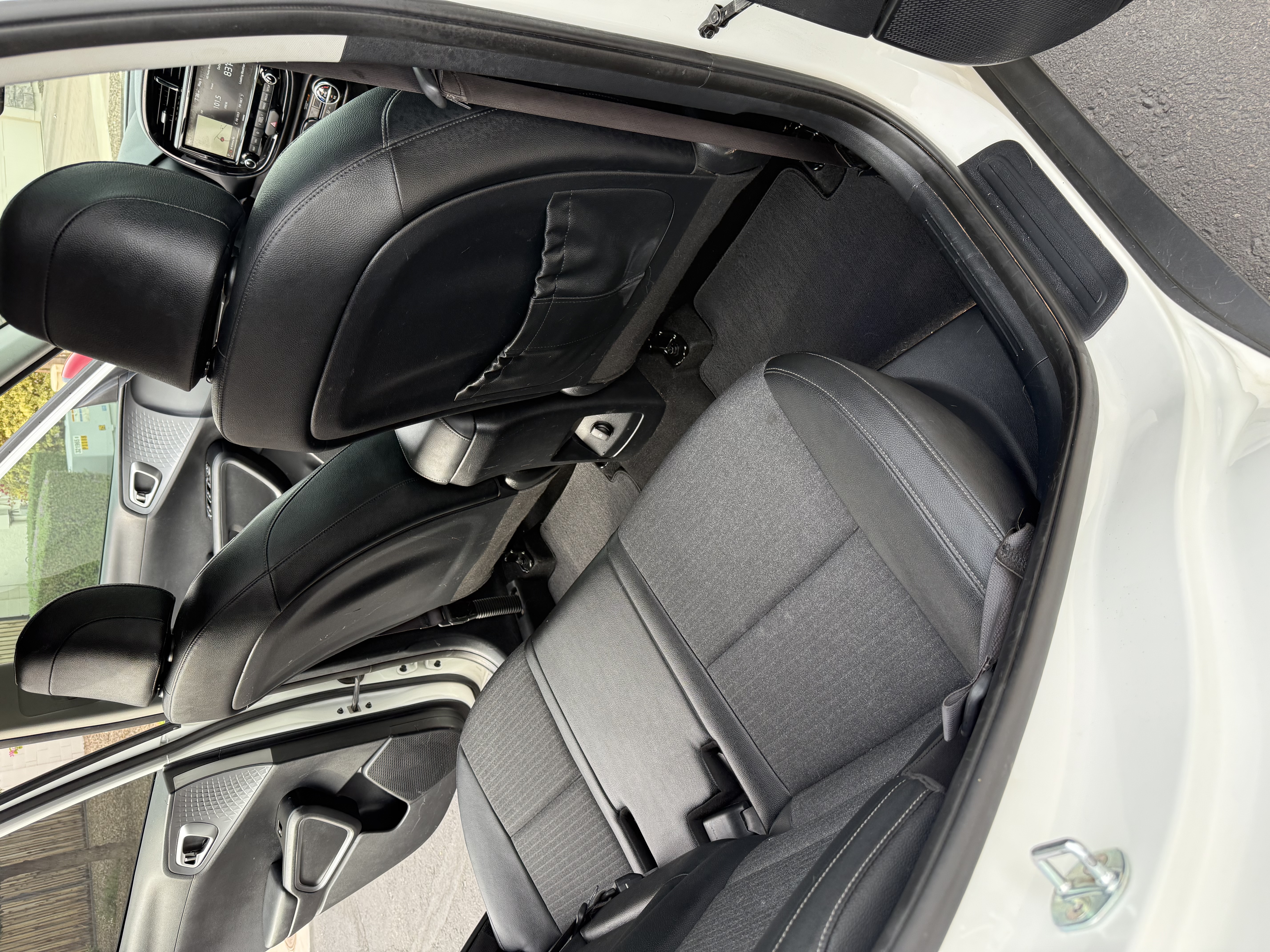 Used 2012 Ford Fusion SEL FWD image 14