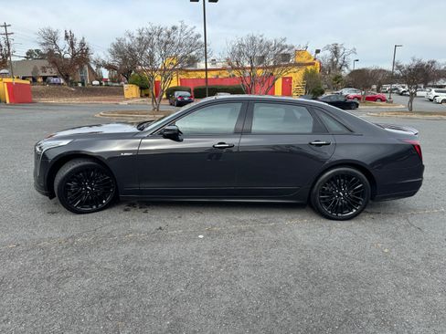 Used 2019 Cadillac CT6 V w/ Driver Assist Package image 2