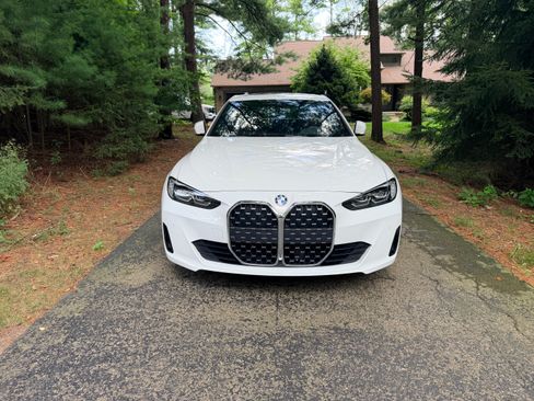 Used 2022 BMW 430i Gran Coupe w/ M Sport Package RWD image 5