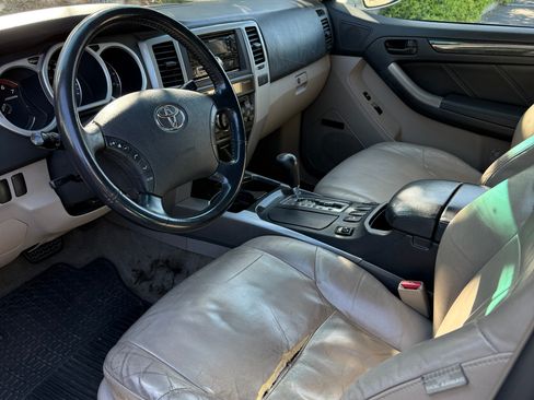 Used 2003 Toyota 4Runner Limited image 9