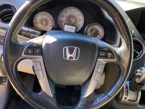 Used 2013 Honda Pilot Touring image 6