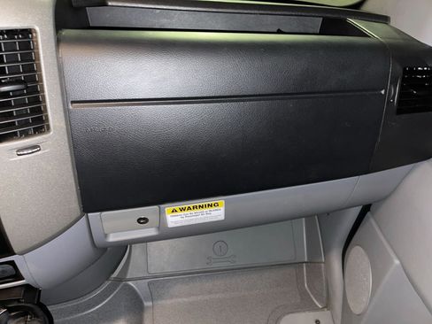 Used 2018 Mercedes-Benz Sprinter 2500 image 13