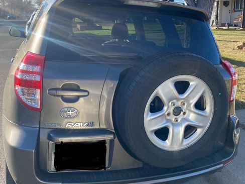 Used 2009 Toyota RAV4 2WD image 6