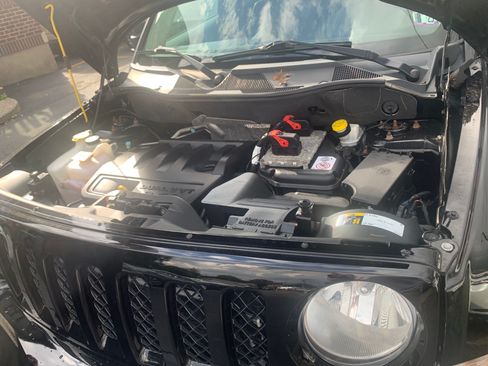 Used 2016 Jeep Patriot High Altitude image 8