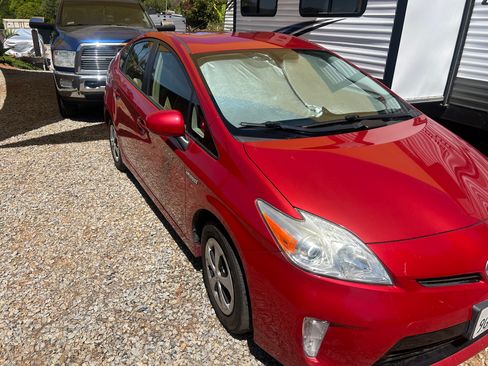 Used 2013 Toyota Prius Four FWD image 5