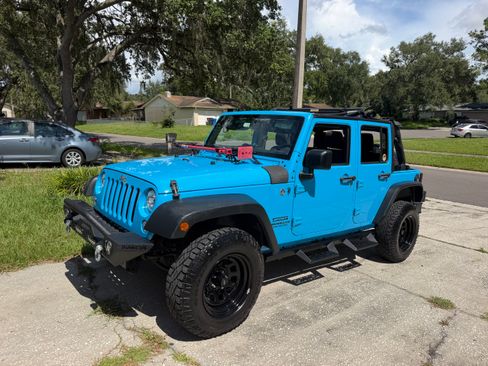 Used 2017 Jeep Wrangler Unlimited Sport w/ Quick Order Package 24S AWD/4WD image 1