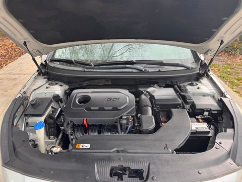 Used 2017 Hyundai Sonata SE image 10