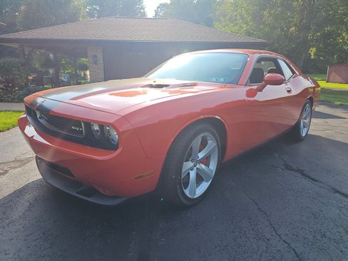 Used 2008 Dodge Challenger SRT8 RWD image 5