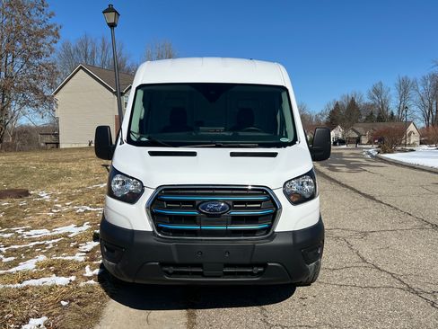 Used 2023 Ford E-Transit Medium Roof w/ Load Area Protection Package RWD image 8
