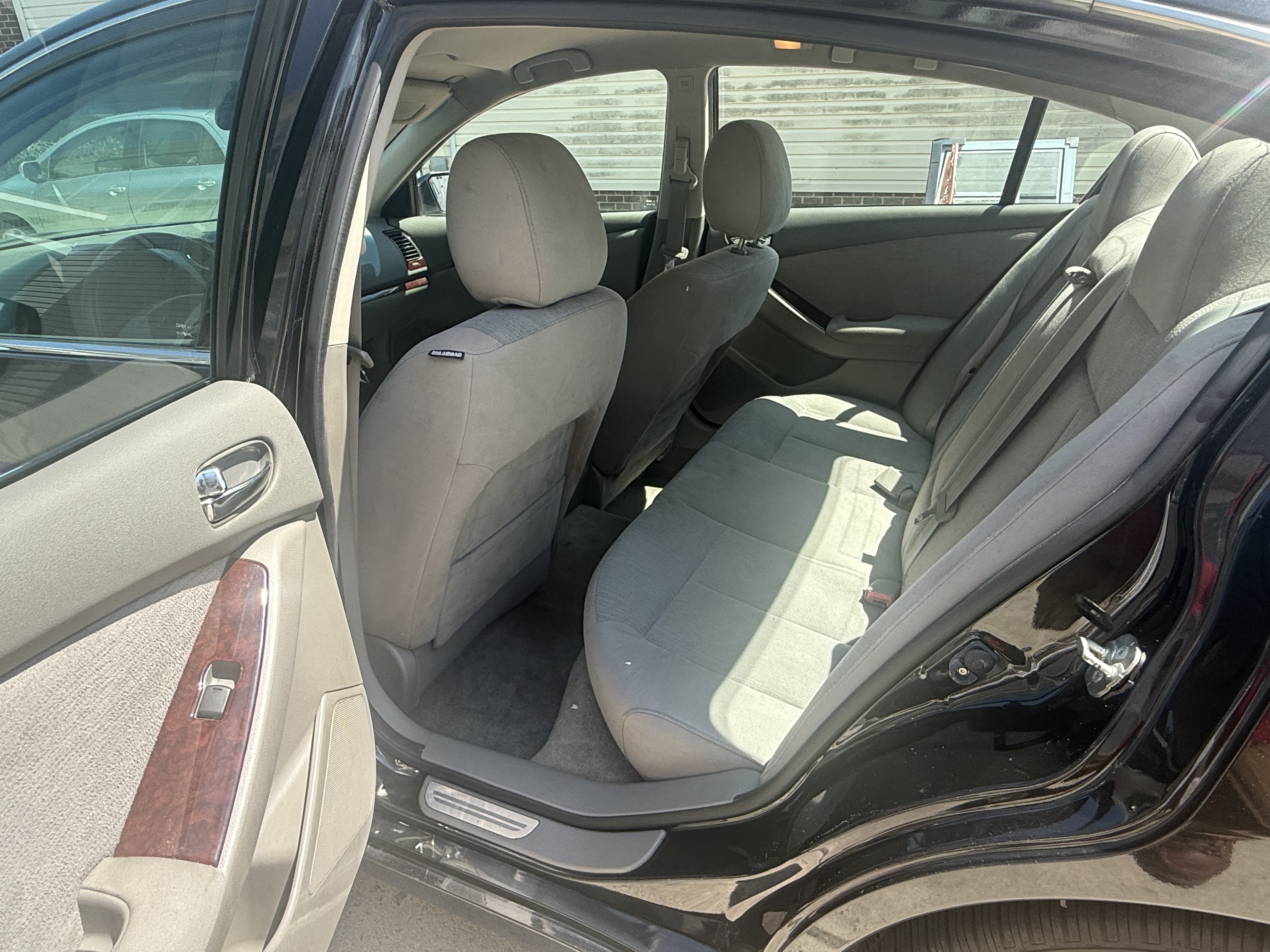 Used 2012 Nissan Altima 2.5 S FWD image 5