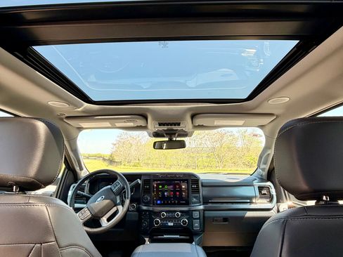 Used 2024 Ford F350 Lariat w/ Lariat Ultimate Package AWD/4WD image 14