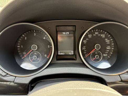 Used 2014 Volkswagen Jetta TDI image 16