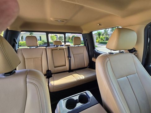 Used 2022 Ford F250 Lariat image 8