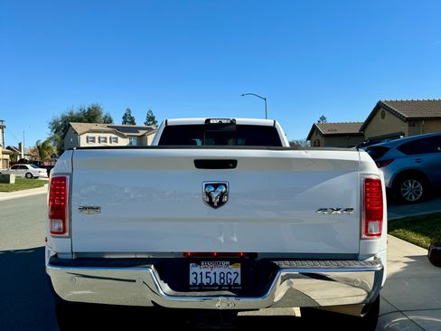 Used 2017 RAM 3500 Laramie image 13