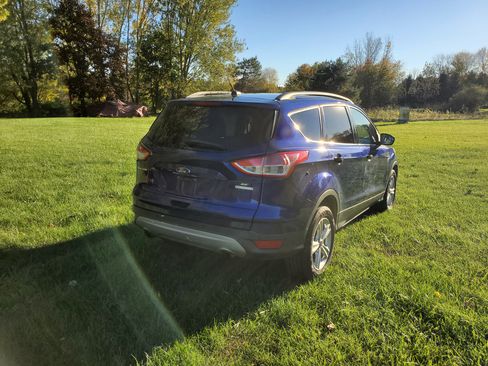 Used 2016 Ford Escape SE w/ Equipment Group 201A image 10