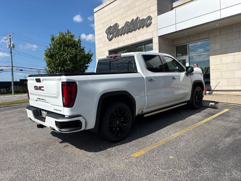Used 2023 GMC Sierra 1500 Denali w/ Denali Reserve Package AWD/4WD image 4