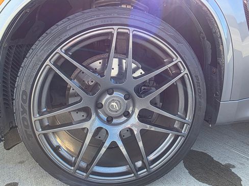 Used 2015 BMW X5 xDrive50i image 14