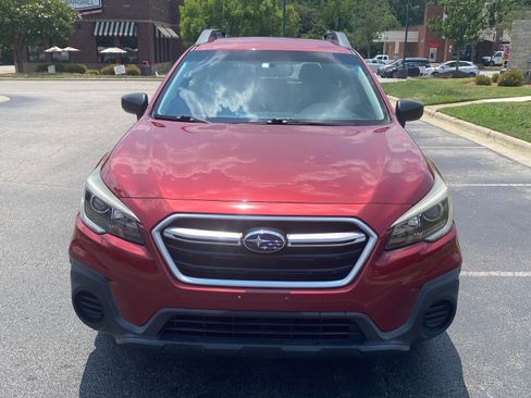 Used 2018 Subaru Outback 2.5i AWD/4WD image 1