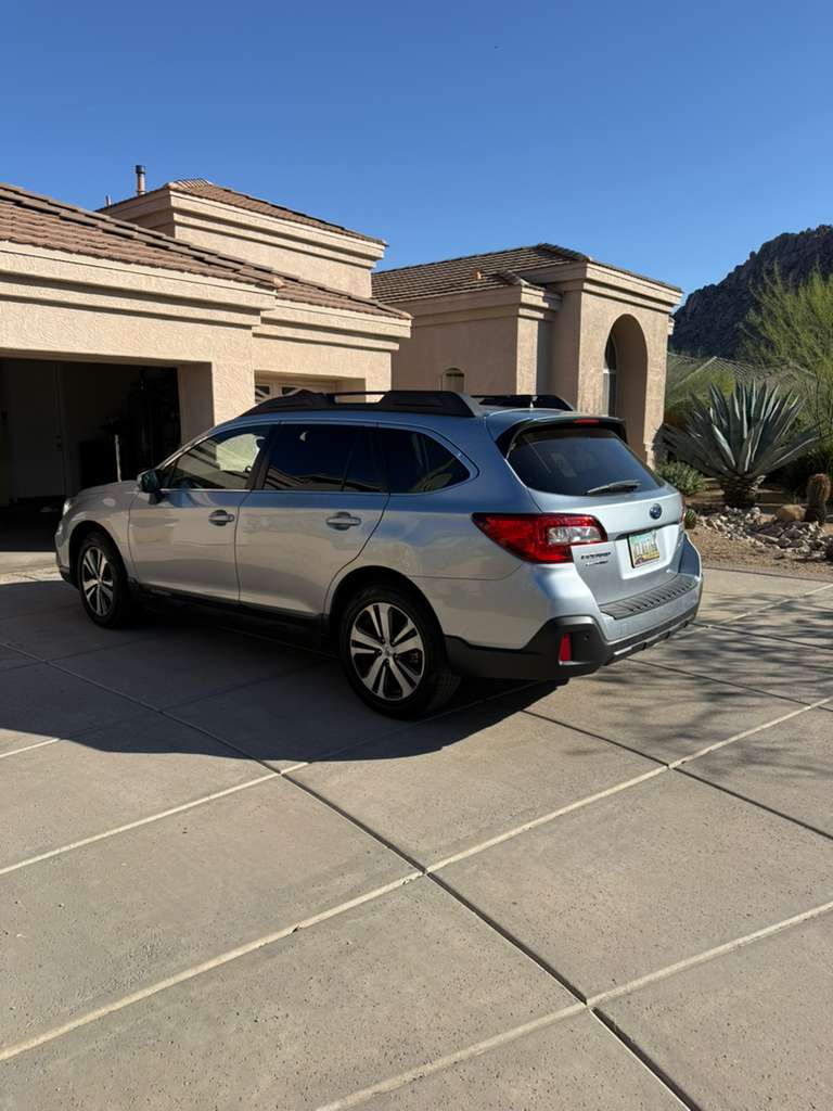 Used 2019 Subaru Outback 2.5i Limited AWD/4WD image 1