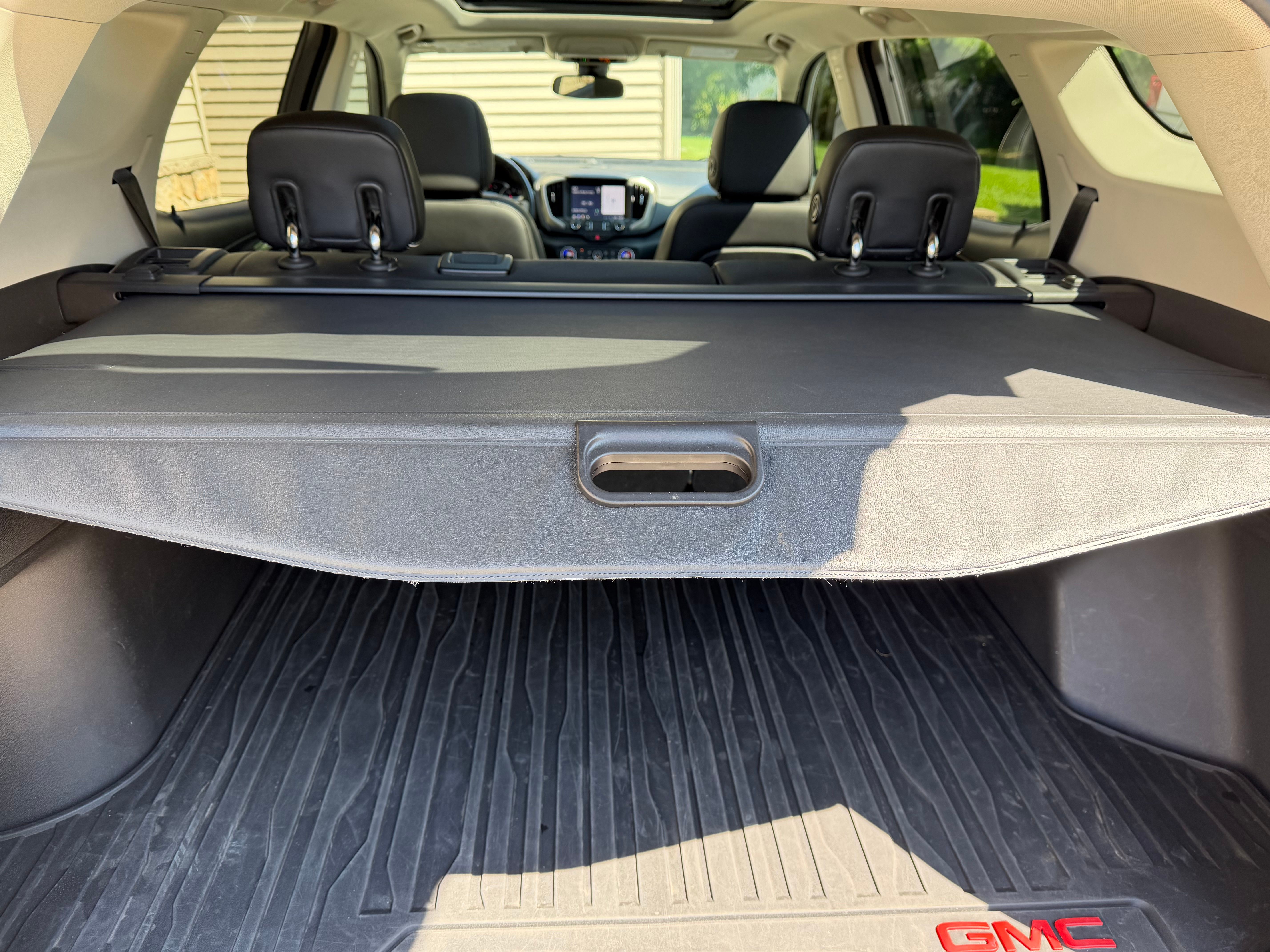 Used 2020 GMC Terrain Denali w/ GMC Pro Grade Package AWD/4WD image 14