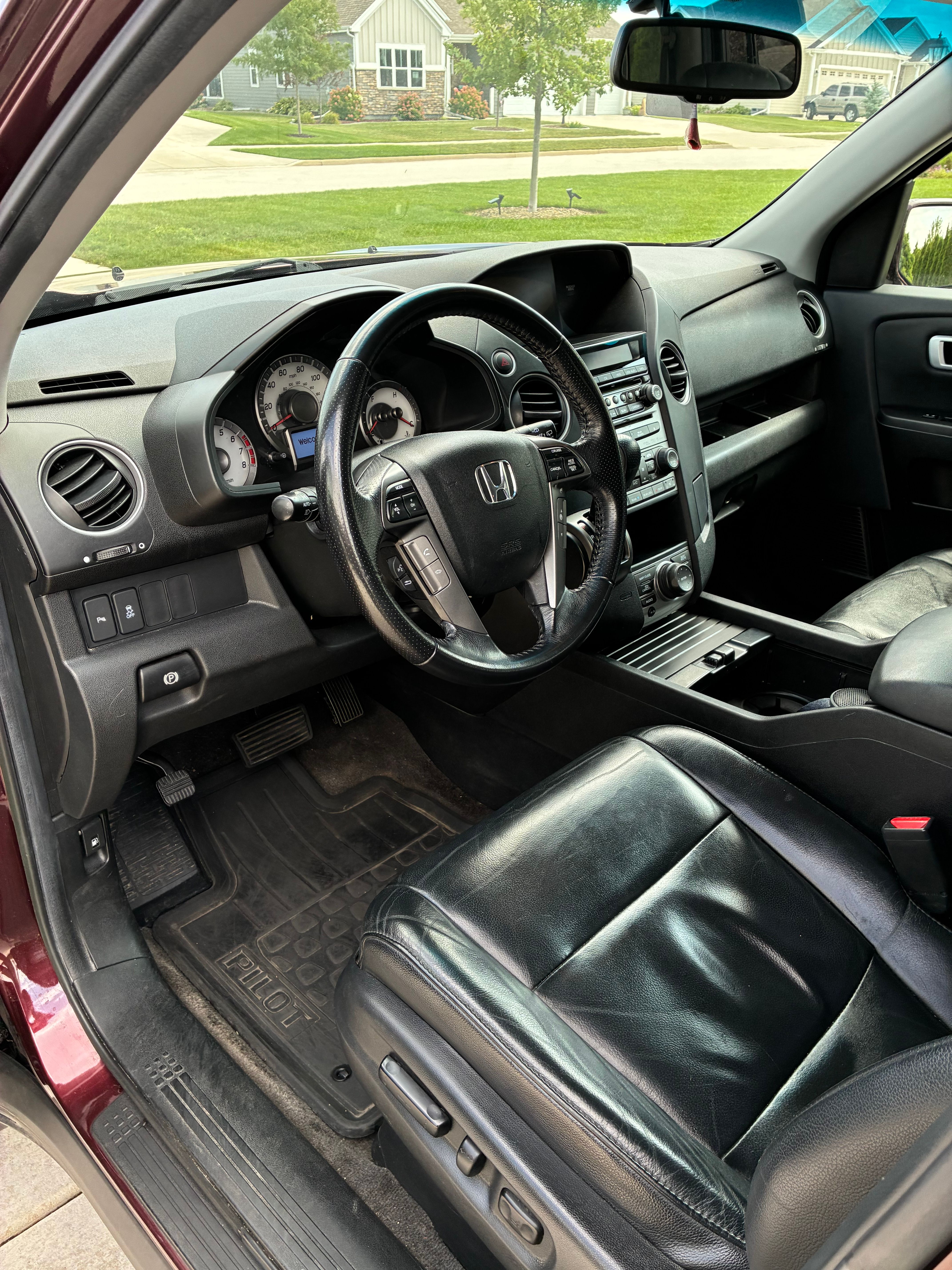 Used 2012 Honda Pilot Touring image 5