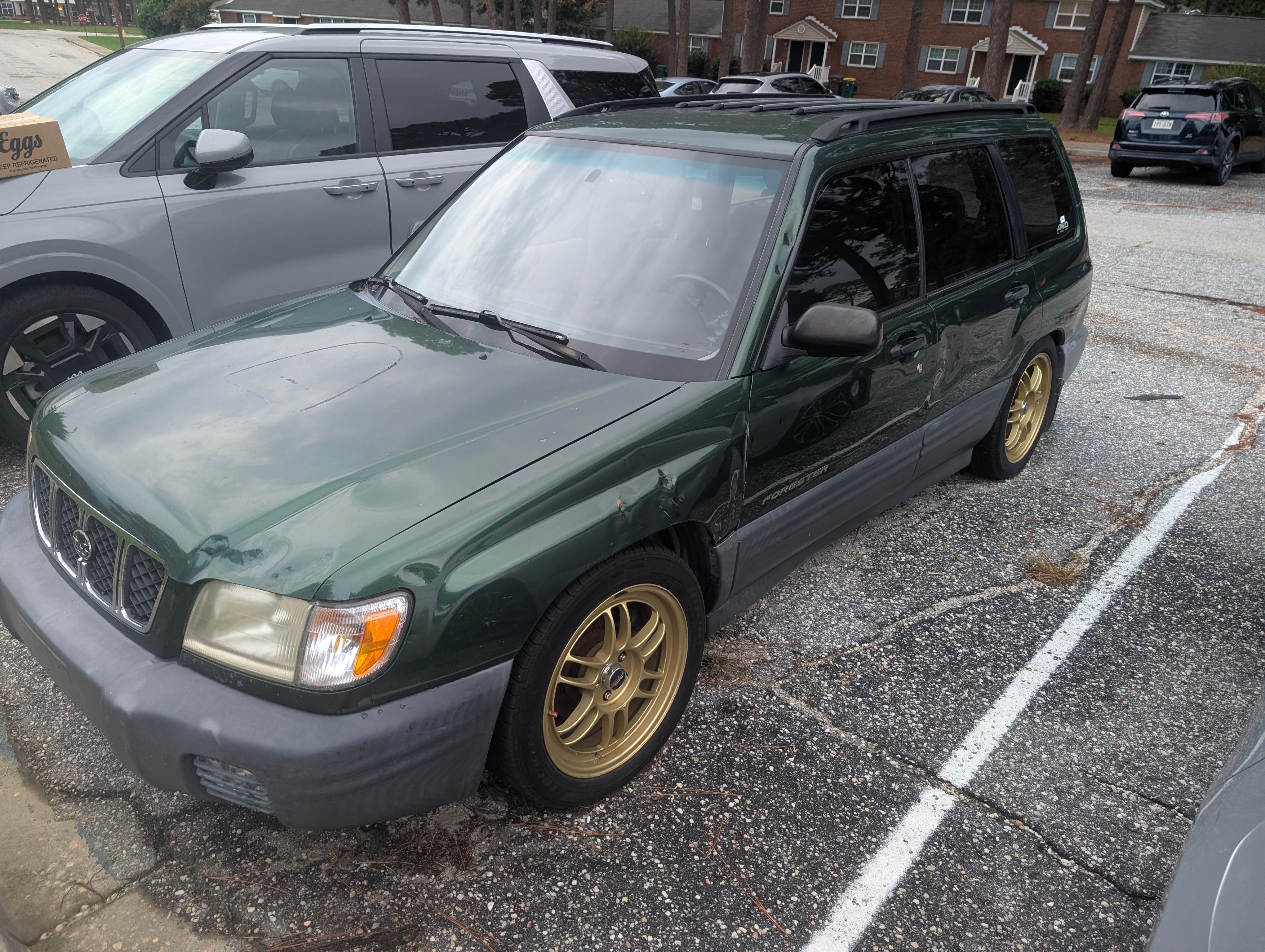 Used 2002 Subaru Forester L AWD/4WD image 1